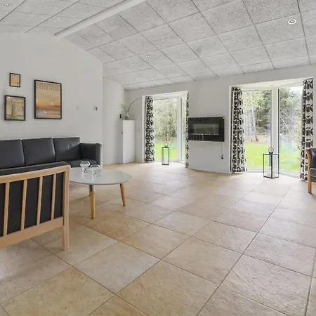 Holiday home Vieno - 2-6km From The Sea By Interhome