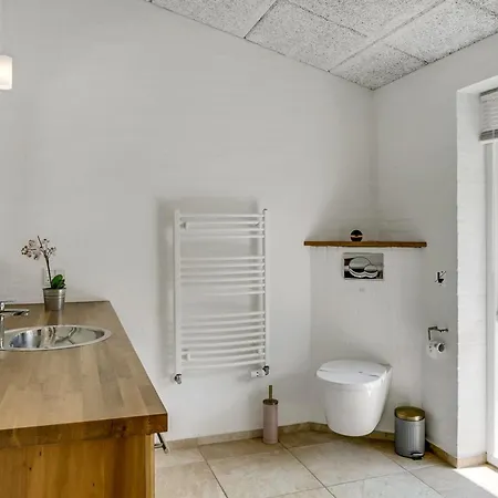 Vieno - 2-6km From The Sea By Interhome Сasa de vacaciones