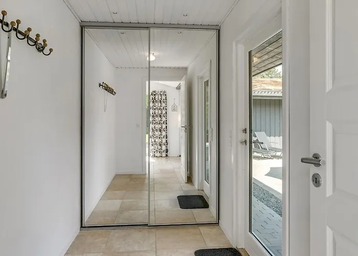 Vieno - 2-6km From The Sea By Interhome Feriehus *